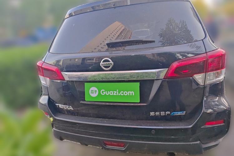 Used Nissan Terra 2018 2.5L Manual Two-Wheel Drive Elite Edition Rear