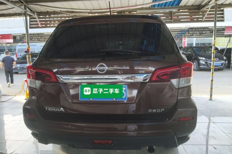 Used Nissan Terra 2018 2.5L Automatic 2WD Luxury Edition Rear