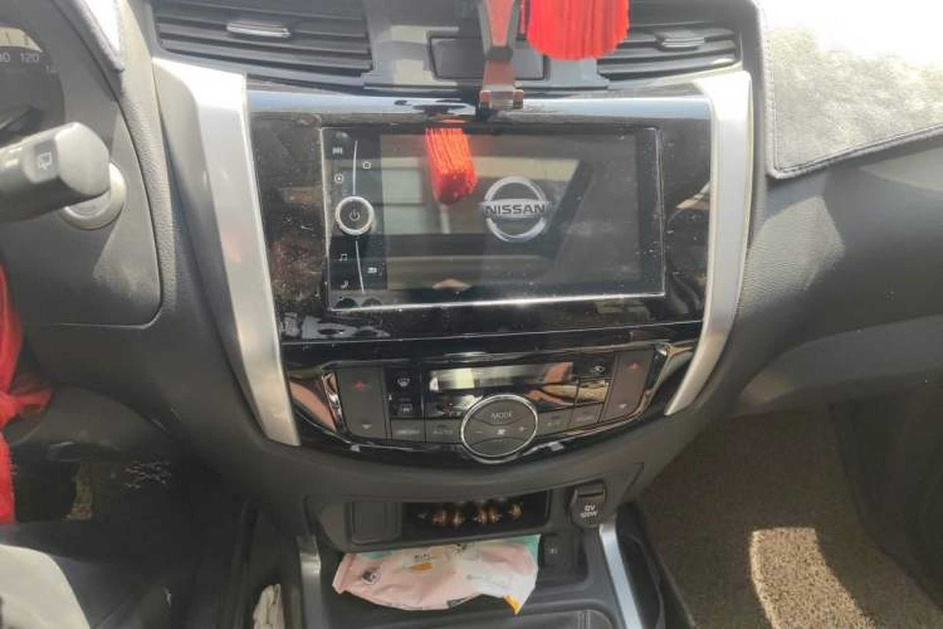 Used Nissan Terra 2018 2.5L Manual Two-Wheel Drive Leading Edition Audio And AC Panel