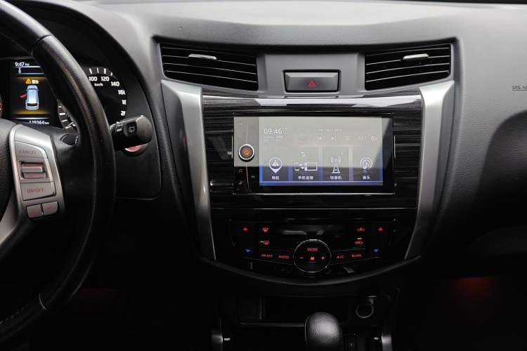 Used Nissan Terra 2018 2.5L Automatic 2WD Smart Enjoyment Version Audio And AC Panel