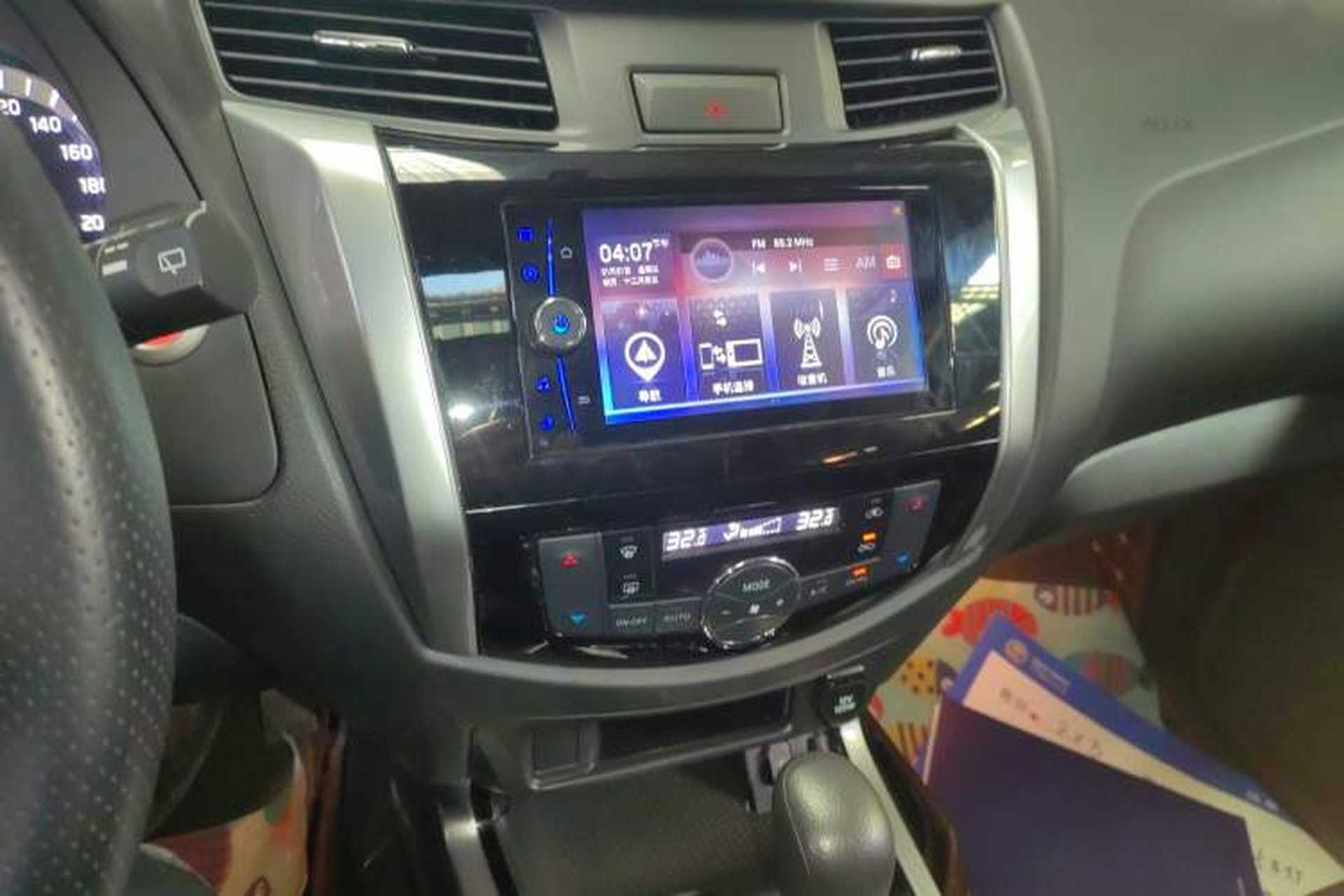 Used Nissan Terra 2018 2.5L Automatic 2WD Luxury Edition Audio And AC Panel