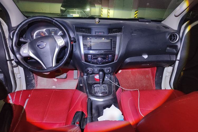Used Nissan Terra 2018 2.5L Automatic 4x4 Flagship Edition Center Console