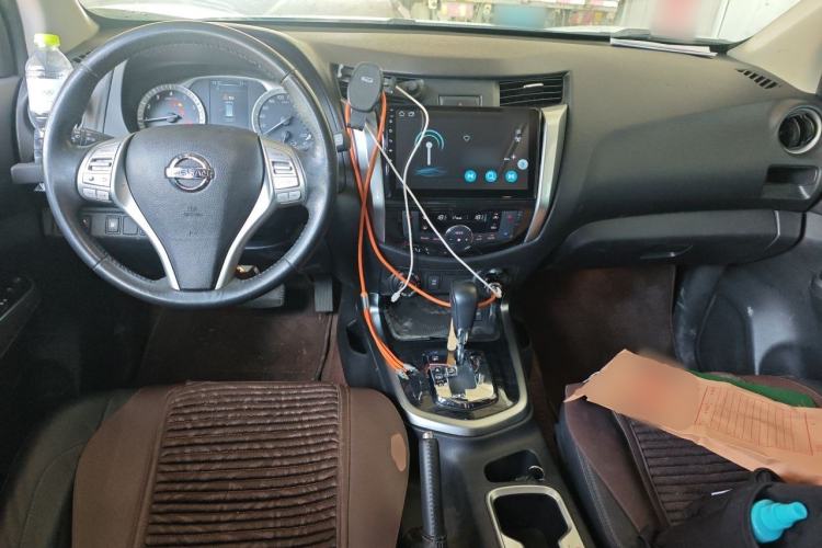 Used Nissan Terra 2018 2.5L Automatic 4x4 Flagship Edition Center Console