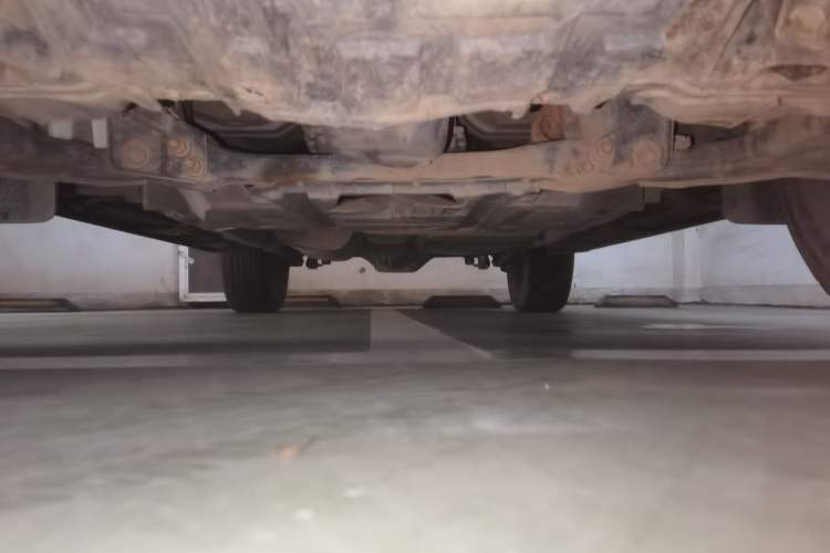Used Nissan Terra 2018 2.5L Automatic 2WD Luxury Edition Chassis Front