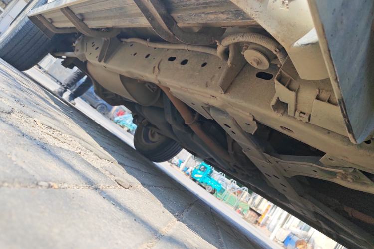Used Nissan Terra 2018 2.5L Automatic 4x4 Flagship Edition Chassis Front Right