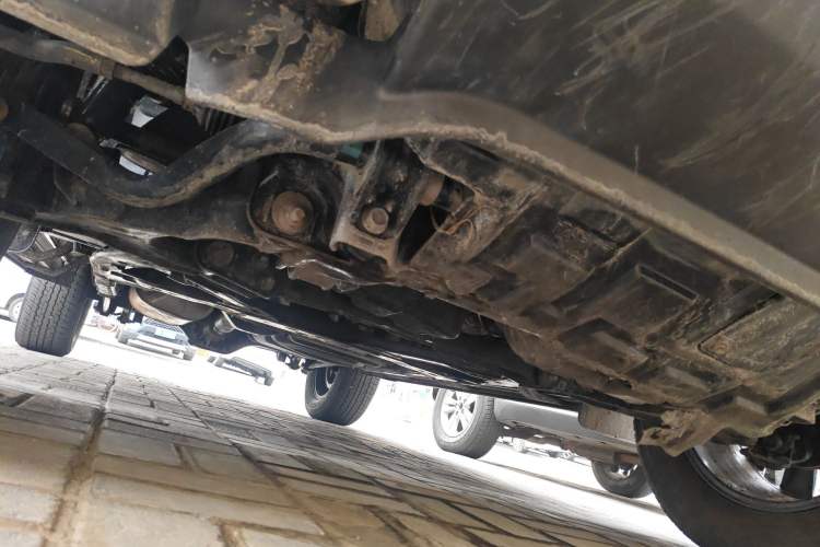 Used Nissan Terra 2018 2.5L Automatic 4x4 Flagship Edition Chassis Front