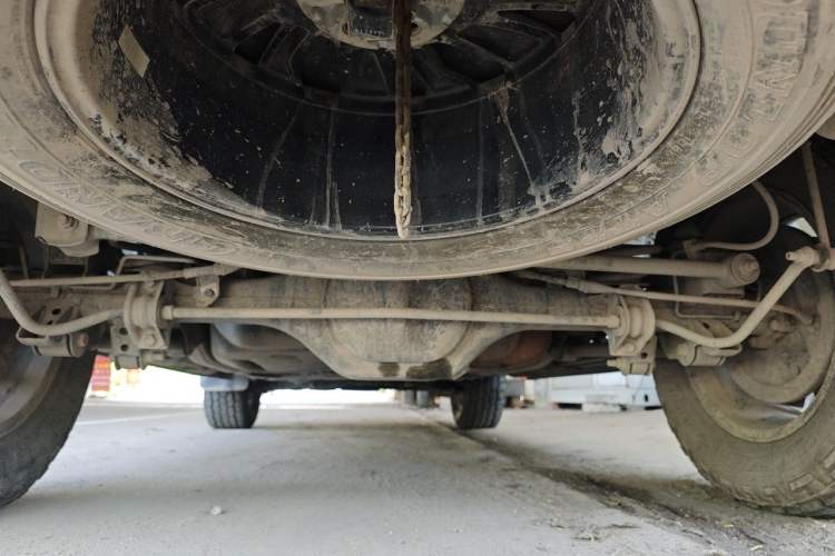 Used Nissan Terra 2018 2.5L Automatic 4x4 Flagship Edition Chassis Rear