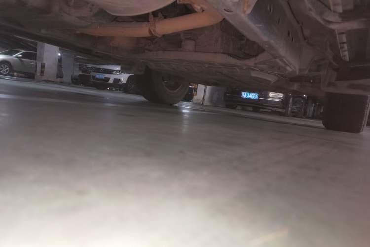 Used Nissan Terra 2018 2.5L Automatic 2WD Luxury Edition Chassis Rear Right