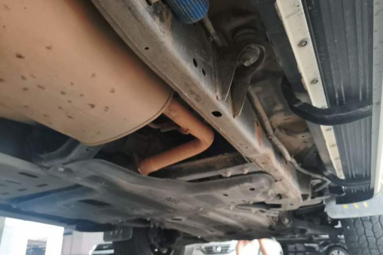 Used Nissan Terra 2018 2.5L Automatic 4x4 Flagship Edition Chassis Rear Right