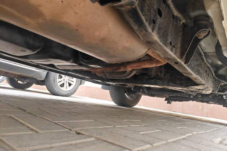 Used Nissan Terra 2018 2.5L Automatic 4x4 Flagship Edition Chassis Rear Right