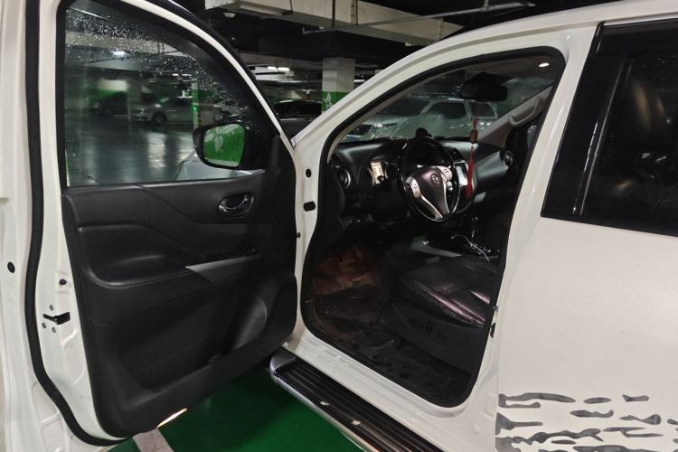 Used Nissan Terra 2018 2.5L Automatic 4x4 Flagship Edition Driver Seat