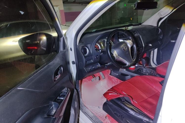Used Nissan Terra 2018 2.5L Automatic 4x4 Flagship Edition Driver Seat