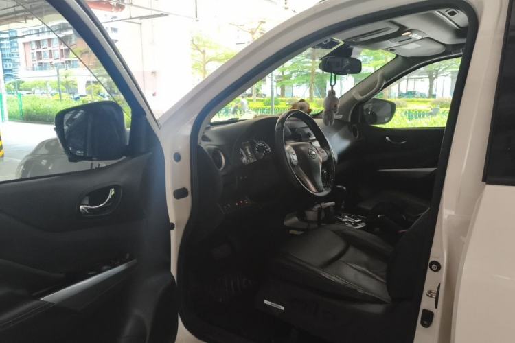 Used Nissan Terra 2018 2.5L Automatic 4x4 Flagship Edition Driver Seat