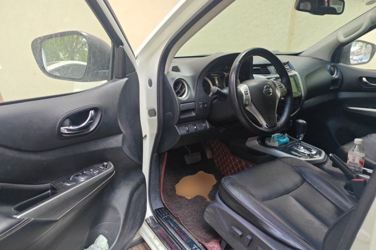 Used Nissan Terra 2018 2.5L Automatic 4x4 Flagship Edition Driver Seat
