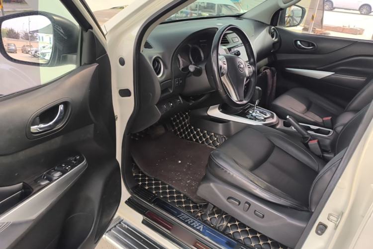 Used Nissan Terra 2018 2.5L Automatic 4x4 Flagship Edition Driver Seat