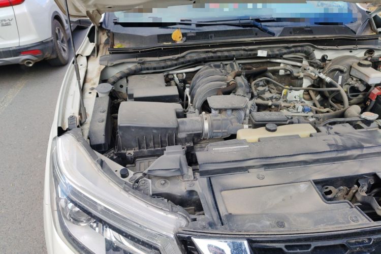 Used Nissan Terra 2018 2.5L Automatic 4x4 Flagship Edition Engine Bay Right