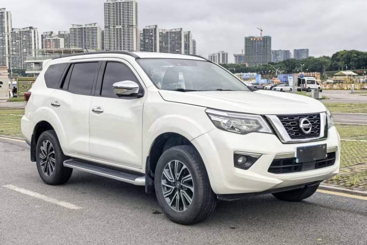 Used Nissan Terra 2018 2.5L Automatic 2WD Smart Enjoyment Version Exterior 1