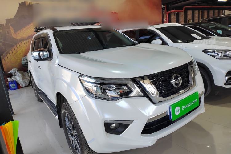 Used Nissan Terra 2018 2.5L Automatic 4x4 Luxury Edition Exterior 1
