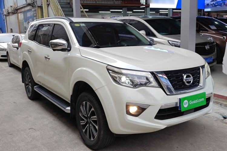 Used Nissan Terra 2018 2.5L Automatic 2WD Smart Enjoyment Version Exterior 1