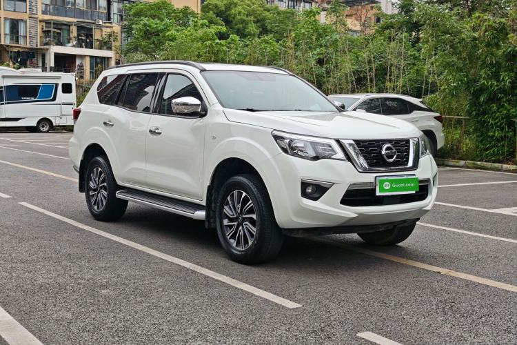 Used Nissan Terra 2018 2.5L Automatic 2WD Luxury Edition Exterior 2