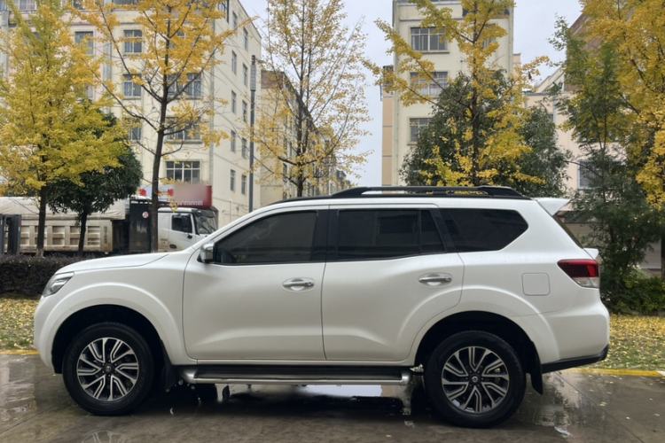 Used Nissan Terra 2018 2.5L Automatic 2WD Smart Enjoyment Version Exterior 3