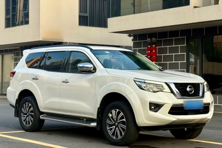 Used Nissan Terra 2018 2.5L Automatic 4x4 Flagship Edition Exterior 3