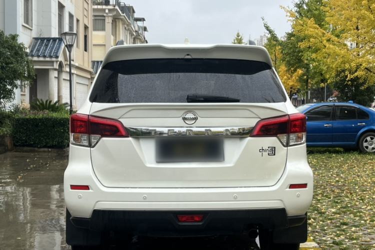 Used Nissan Terra 2018 2.5L Automatic 2WD Smart Enjoyment Version Exterior 6