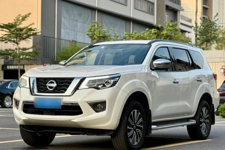 Used Nissan Terra 2018 2.5L Automatic 4x4 Flagship Edition Exterior 6