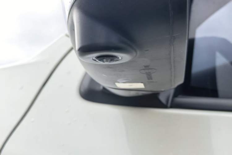 Used Nissan Terra 2018 2.5L Automatic 2WD Smart Enjoyment Version Exterior 7