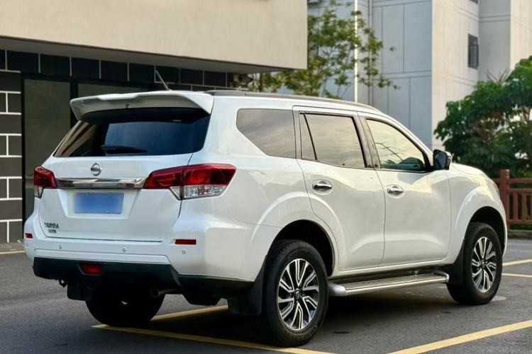 Used Nissan Terra 2018 2.5L Automatic 4x4 Flagship Edition Exterior 7