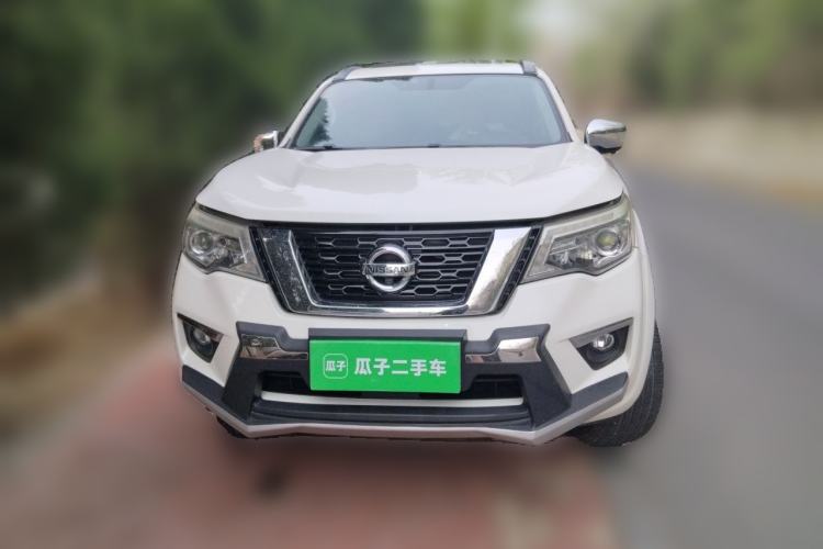 Used Nissan Terra 2018 2.5L Automatic 4x4 Luxury Edition Front