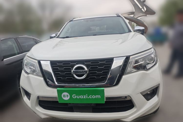 Used Nissan Terra 2018 2.5L Automatic 4x4 Flagship Edition Front