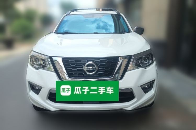 Used Nissan Terra 2018 2.5L Automatic 4x4 Luxury Edition Front