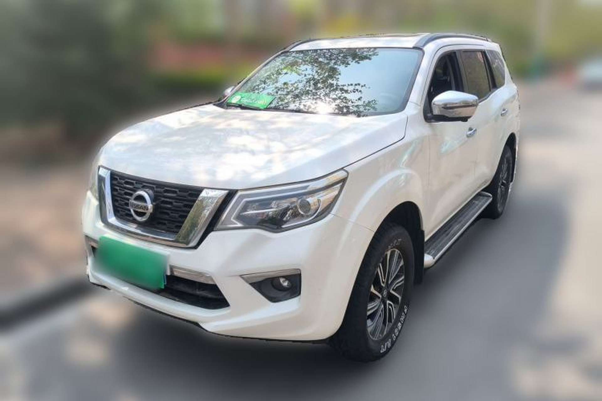 Used Nissan Terra 2018 2.5L Automatic 4x4 Flagship Edition Front Left 45 Deg
