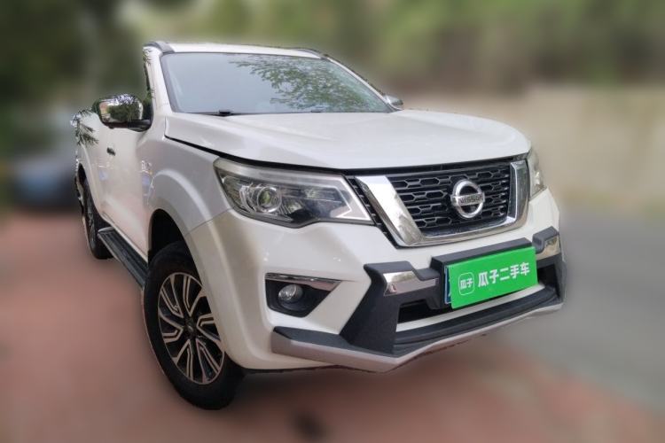 Used Nissan Terra 2018 2.5L Automatic 4x4 Luxury Edition Front Right 45 Deg