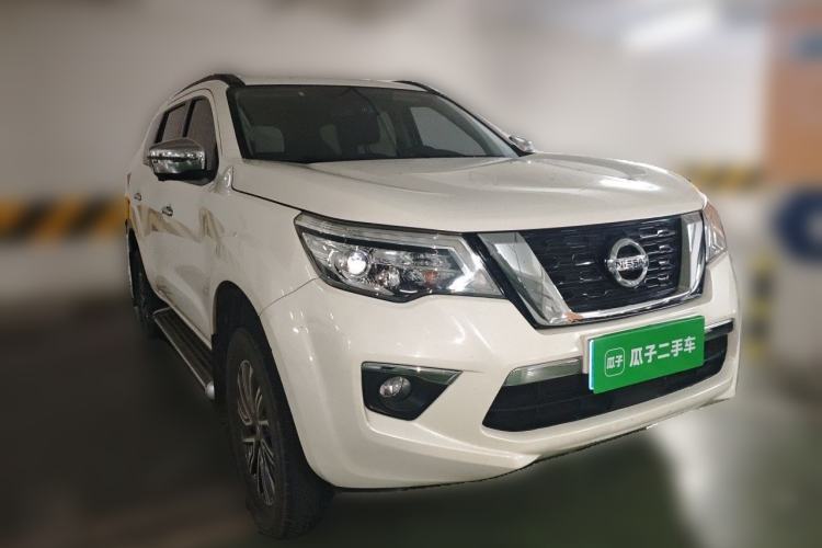 Used Nissan Terra 2018 2.5L Automatic 4x4 Flagship Edition Front Right 45 Deg