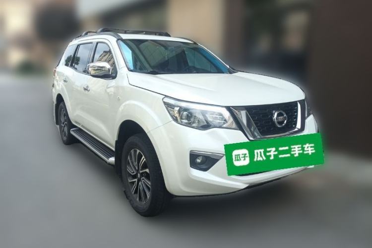Used Nissan Terra 2018 2.5L Automatic 4x4 Luxury Edition Front Right 45 Deg