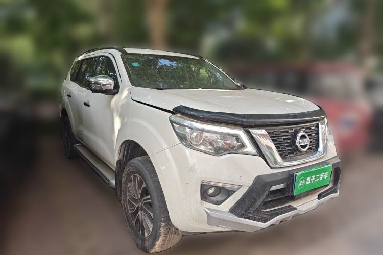 Used Nissan Terra 2018 2.5L Automatic 4x4 Flagship Edition Front Right 45 Deg
