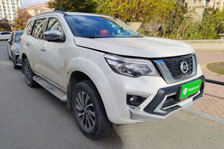 Used Nissan Terra 2018 2.5L Automatic 4x4 Flagship Edition Front Right 45 Deg