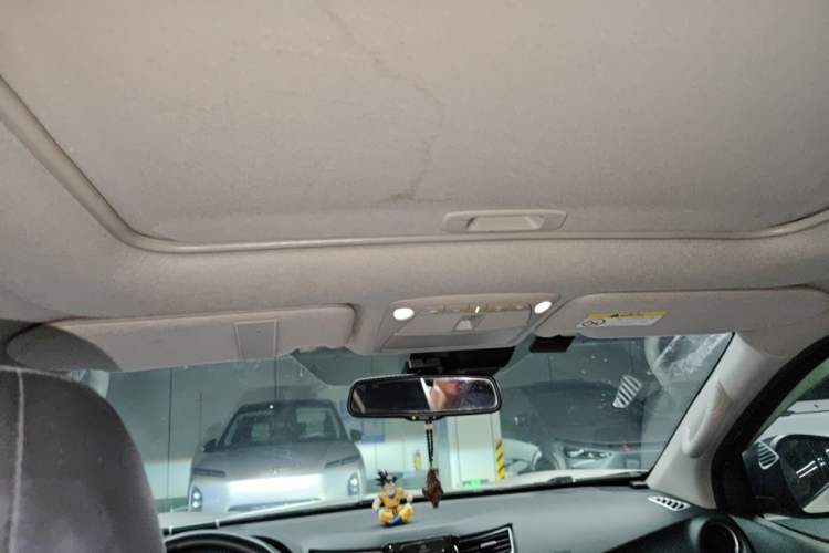 Used Nissan Terra 2018 2.5L Automatic 4x4 Flagship Edition Headliner
