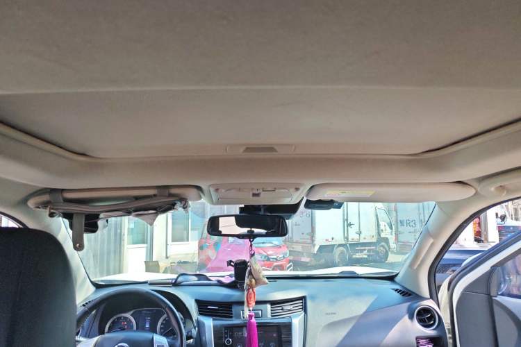 Used Nissan Terra 2018 2.5L Automatic 4x4 Flagship Edition