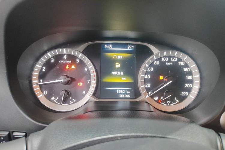 Used Nissan Terra 2018 2.5L Manual Two-Wheel Drive Elite Edition Instrument Cluster