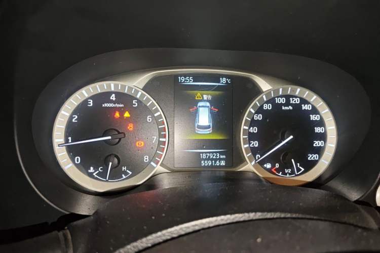 Used Nissan Terra 2018 2.5L Manual Two-Wheel Drive Elite Edition Instrument Cluster