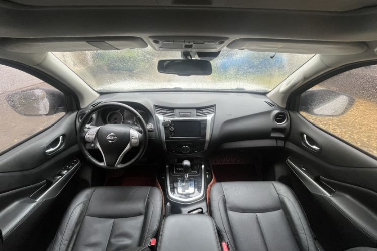 Used Nissan Terra 2018 2.5L Automatic 2WD Smart Enjoyment Version Interior 1