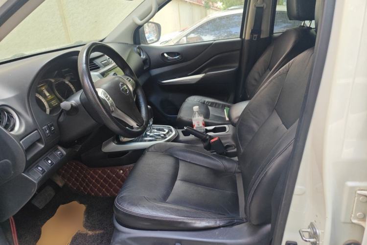 Used Nissan Terra 2018 2.5L Automatic 4x4 Flagship Edition Left Front Seat