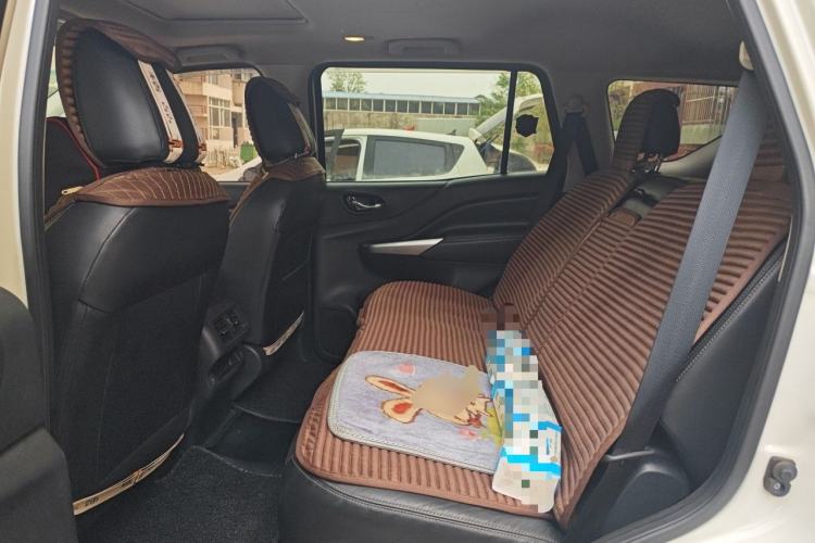Used Nissan Terra 2018 2.5L Manual Two-Wheel Drive Leading Edition Left Rear Seat