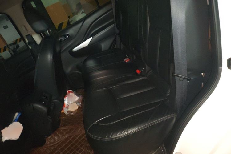 Used Nissan Terra 2018 2.5L Automatic 4x4 Flagship Edition Left Rear Seat