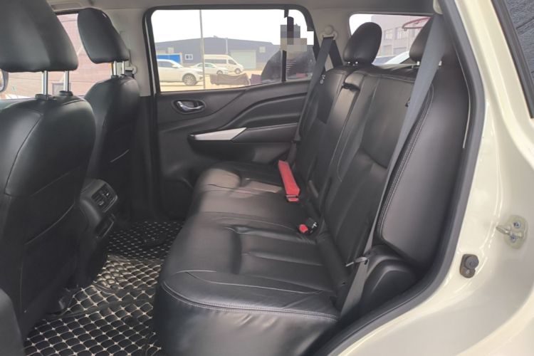 Used Nissan Terra 2018 2.5L Automatic 4x4 Flagship Edition Left Rear Seat