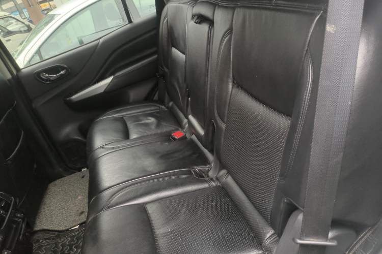Used Nissan Terra 2018 2.5L Manual Two-Wheel Drive Elite Edition Left Rear Seat