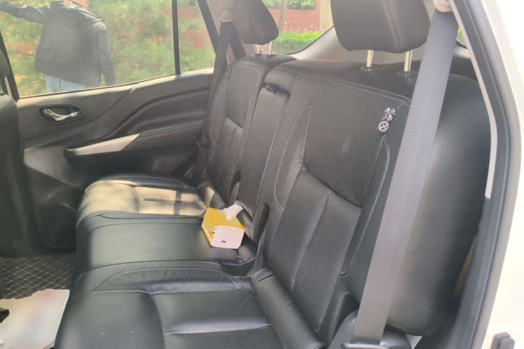 Used Nissan Terra 2018 2.5L Automatic 4x4 Flagship Edition Left Rear Seat